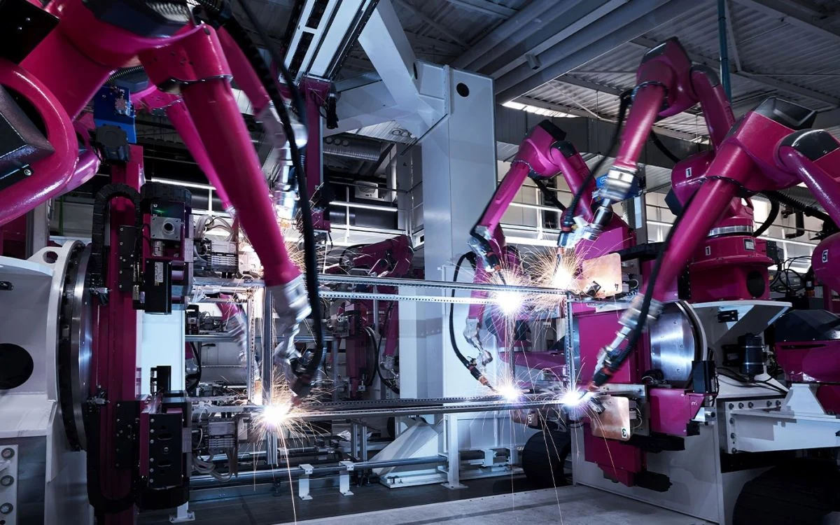 Automatisation de la fabrication d’armoires Rittal
